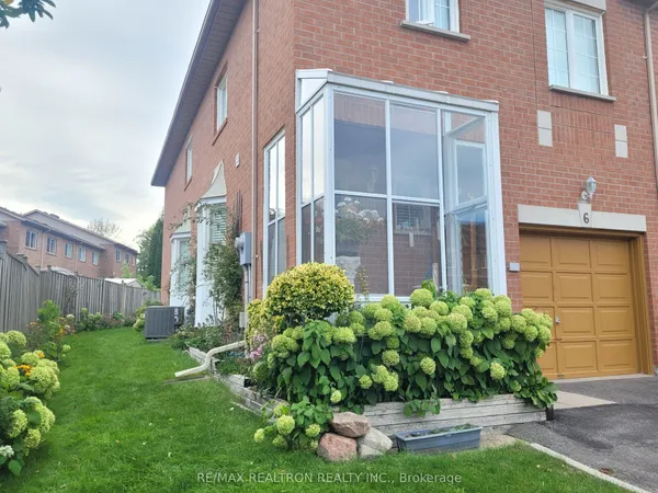 6 Echo Glen Road — photo 2