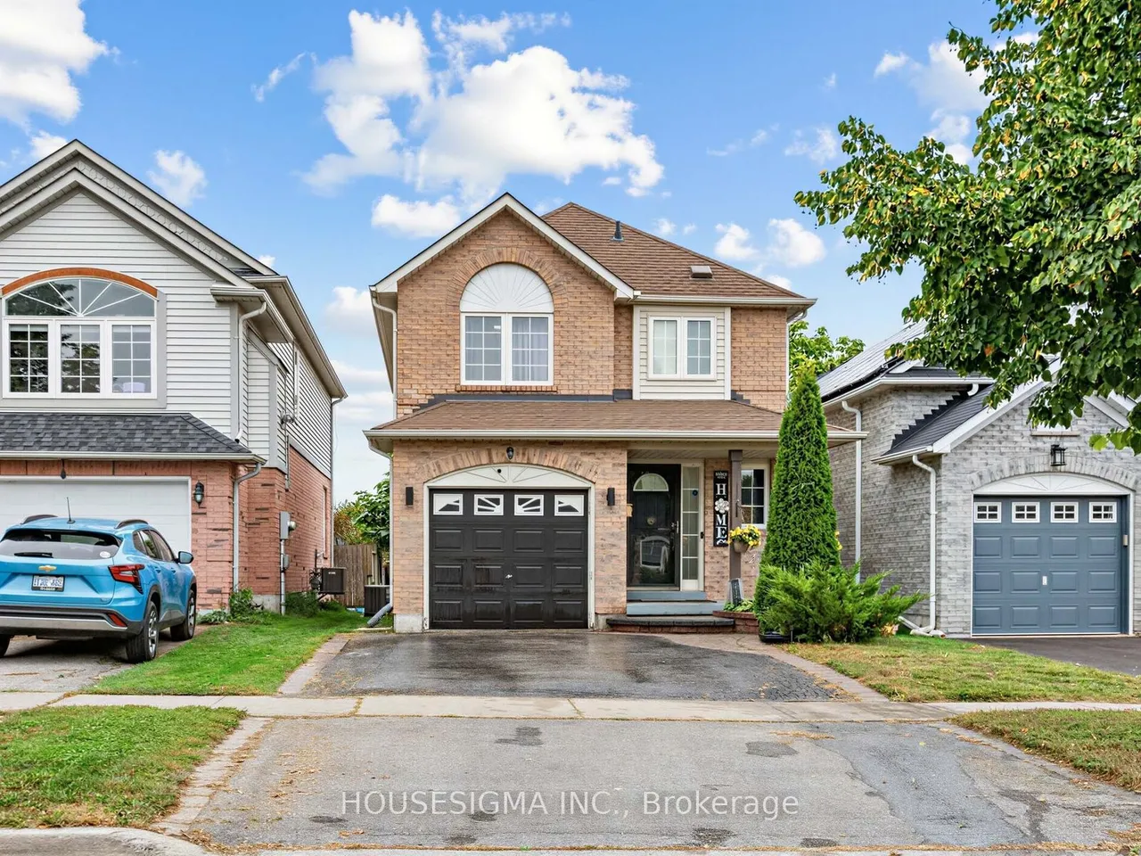 554 Aldershot Drive — photo 2