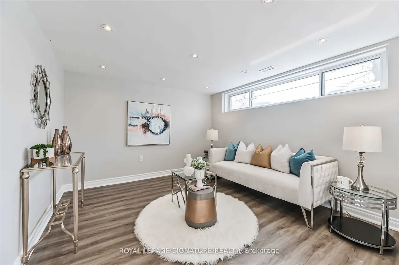 123 Bowman Avenue, Unit Lower
