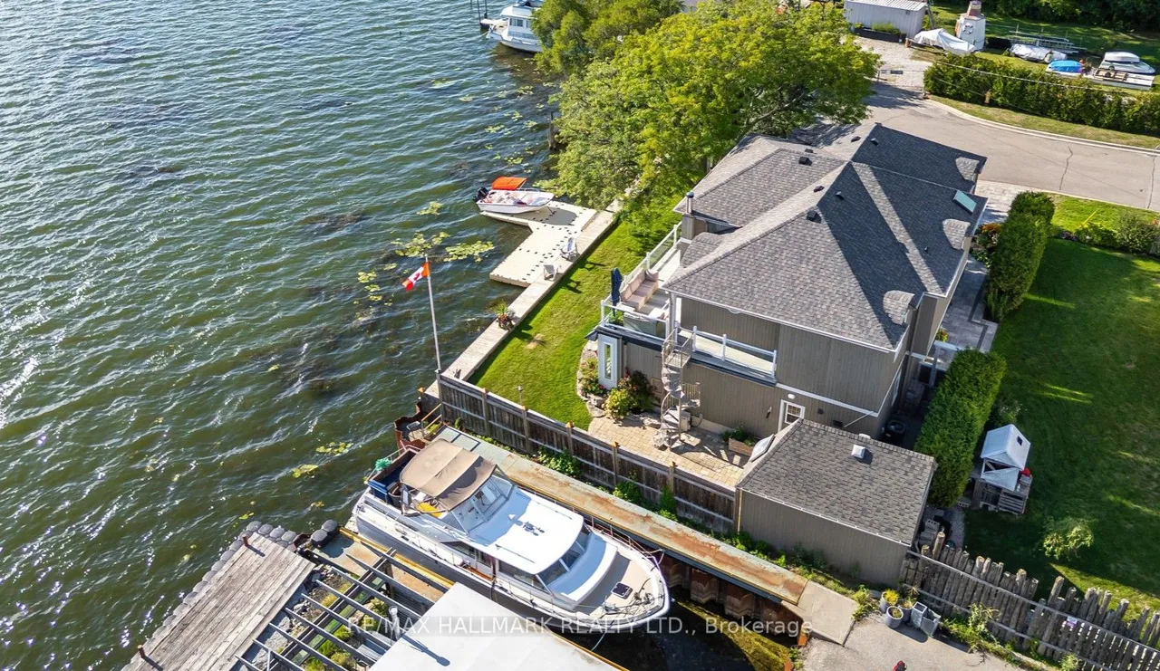 1275 Wharf Street — photo 3