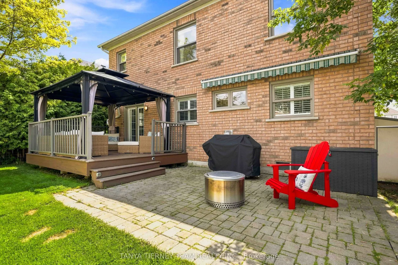 16 Waring Avenue — photo 49