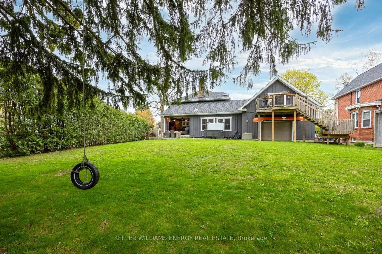 239 Perry Street — photo 49