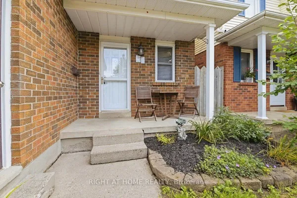 31 Prout Drive — photo 2