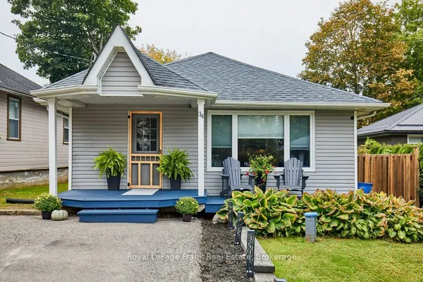 34 Pleasant View Avenue