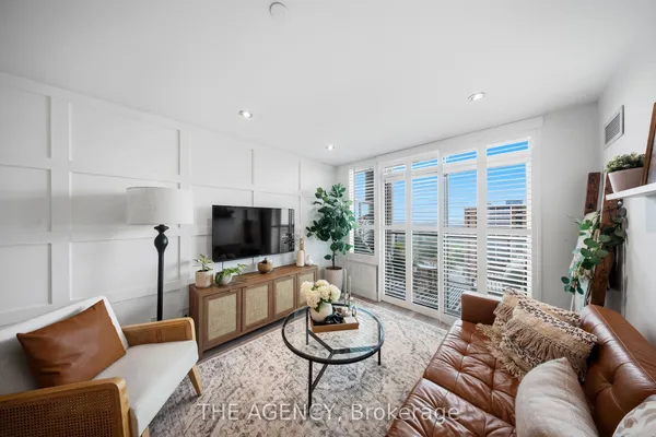 1215 Bayly Street, Unit 1406