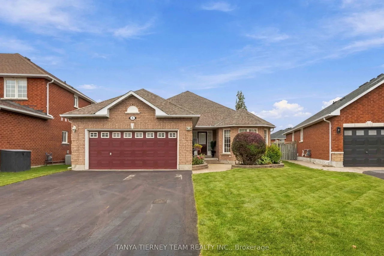 5 Padfield Drive — photo 2