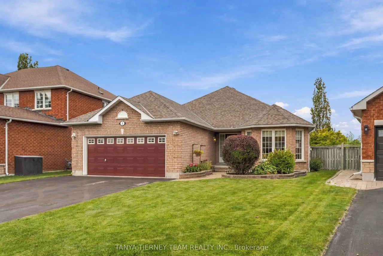 5 Padfield Drive
