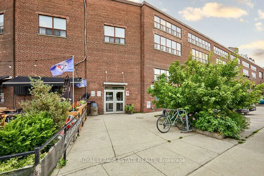 1173 Dundas Street E, Unit 217 — photo 27