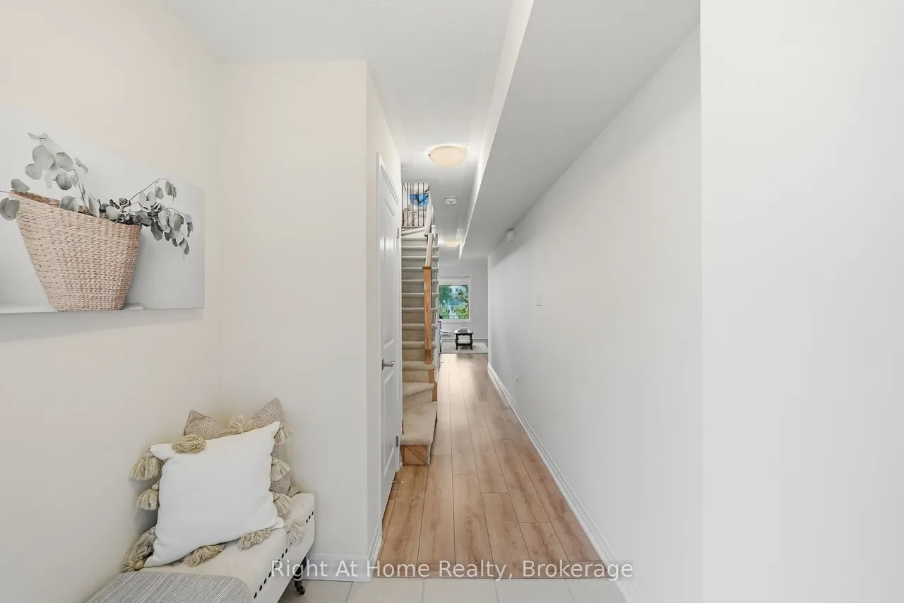 52 Emmas Way — photo 3