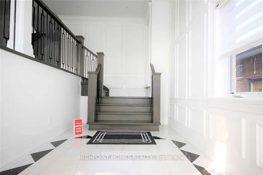 72B Gooderham Drive — photo 2