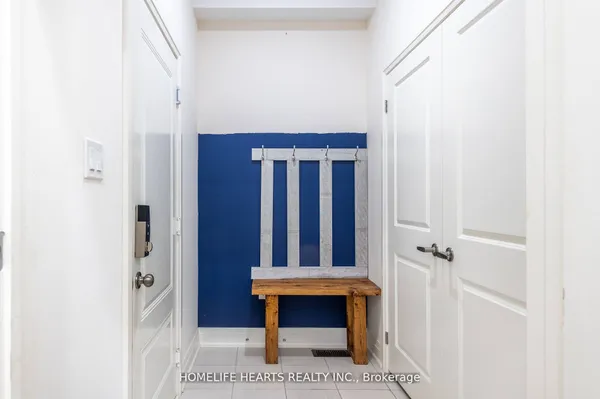 21 Hassard Short Lane — photo 2