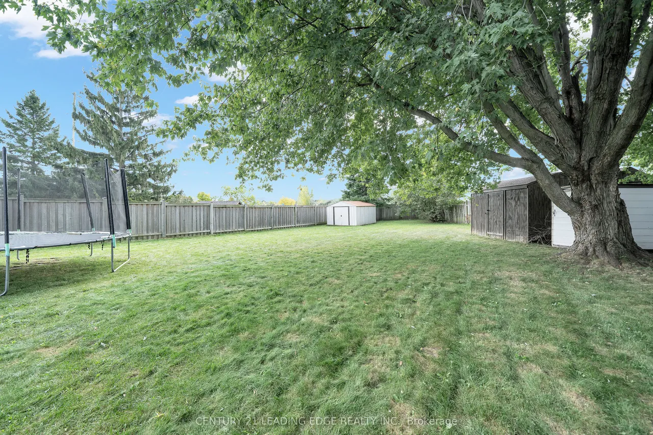 10 Fairbairn Court — photo 25