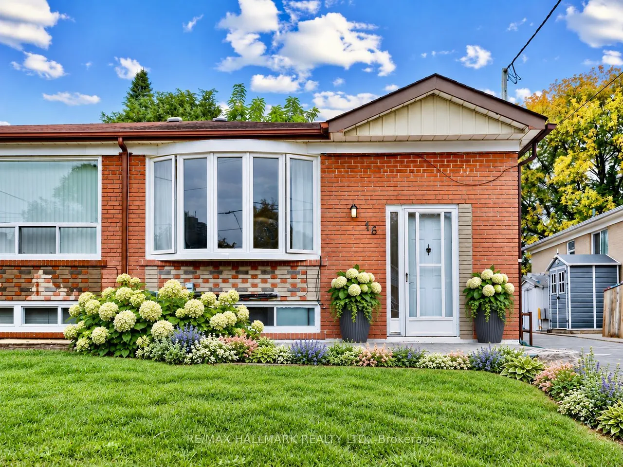 16 Avis Crescent — photo 3