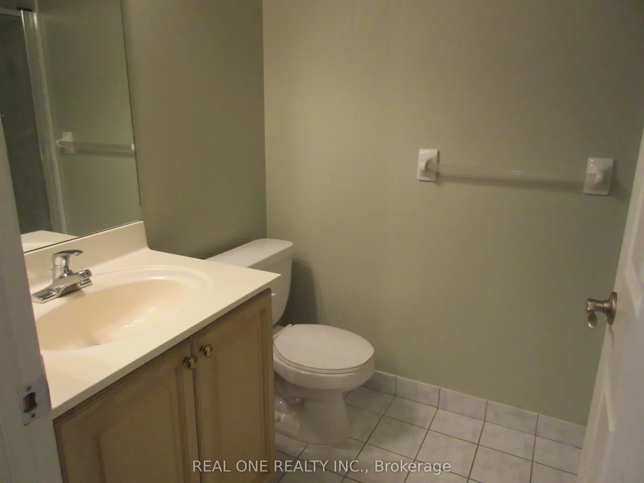 61 Town Centre Court, Unit 404 — photo 15