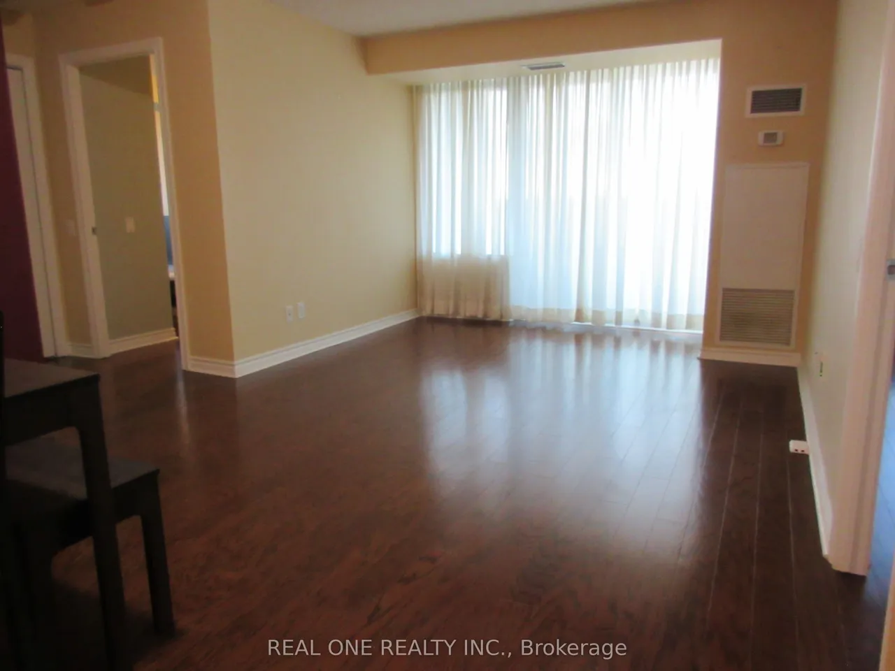 61 Town Centre Court, Unit 404 — photo 2