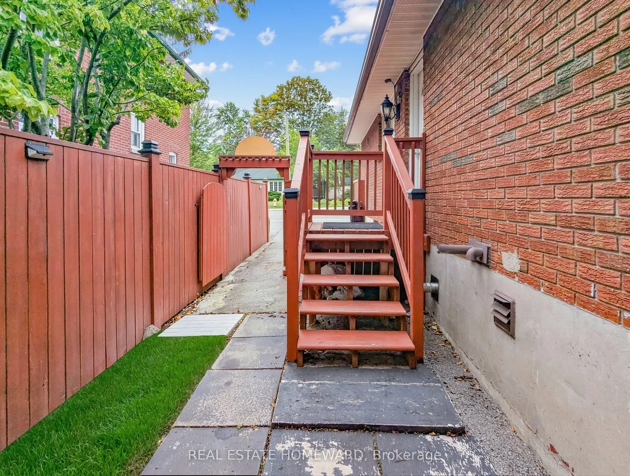 621 Byron Street S — photo 46