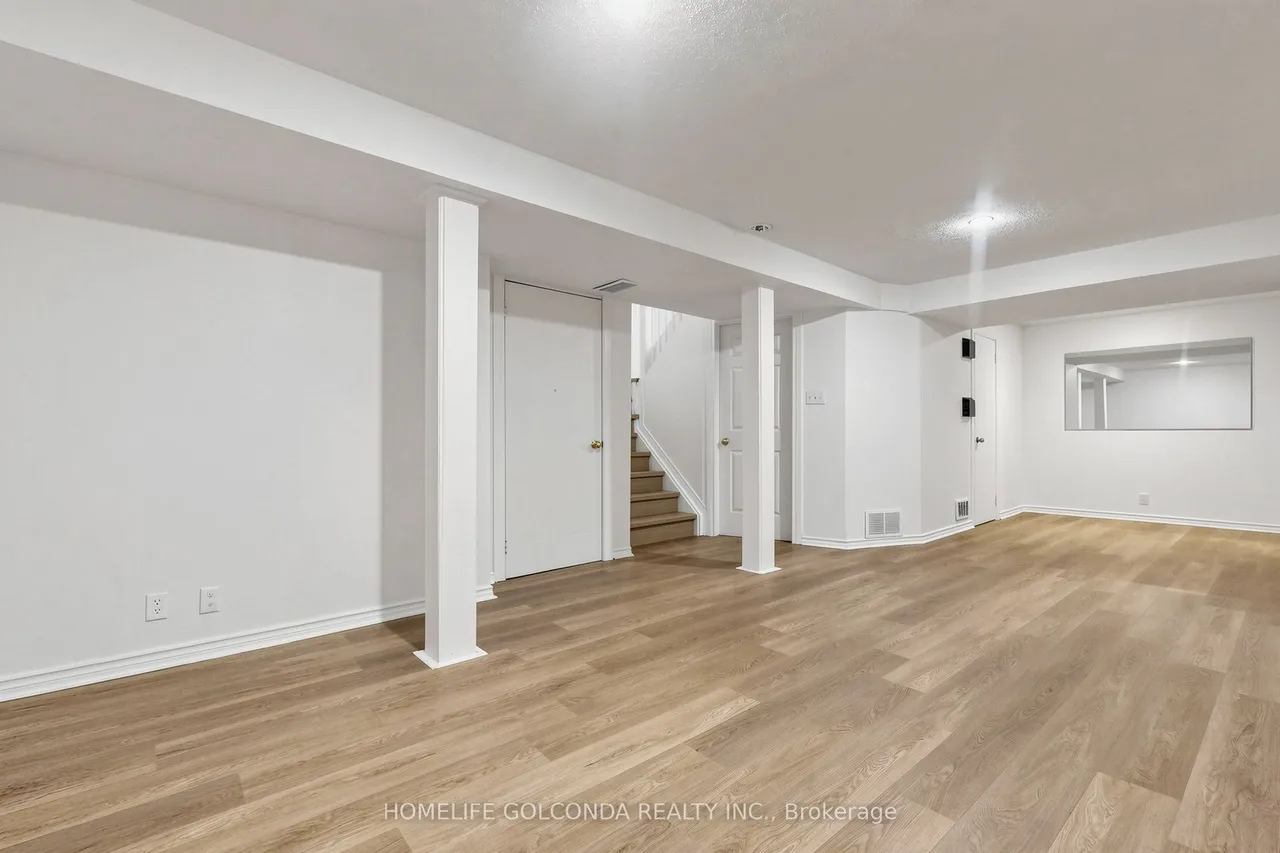 1704 Canadore Crescent — photo 18