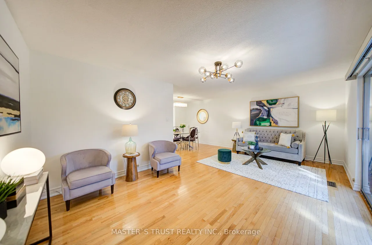 15 Brimwood Boulevard, Unit 61 — photo 3