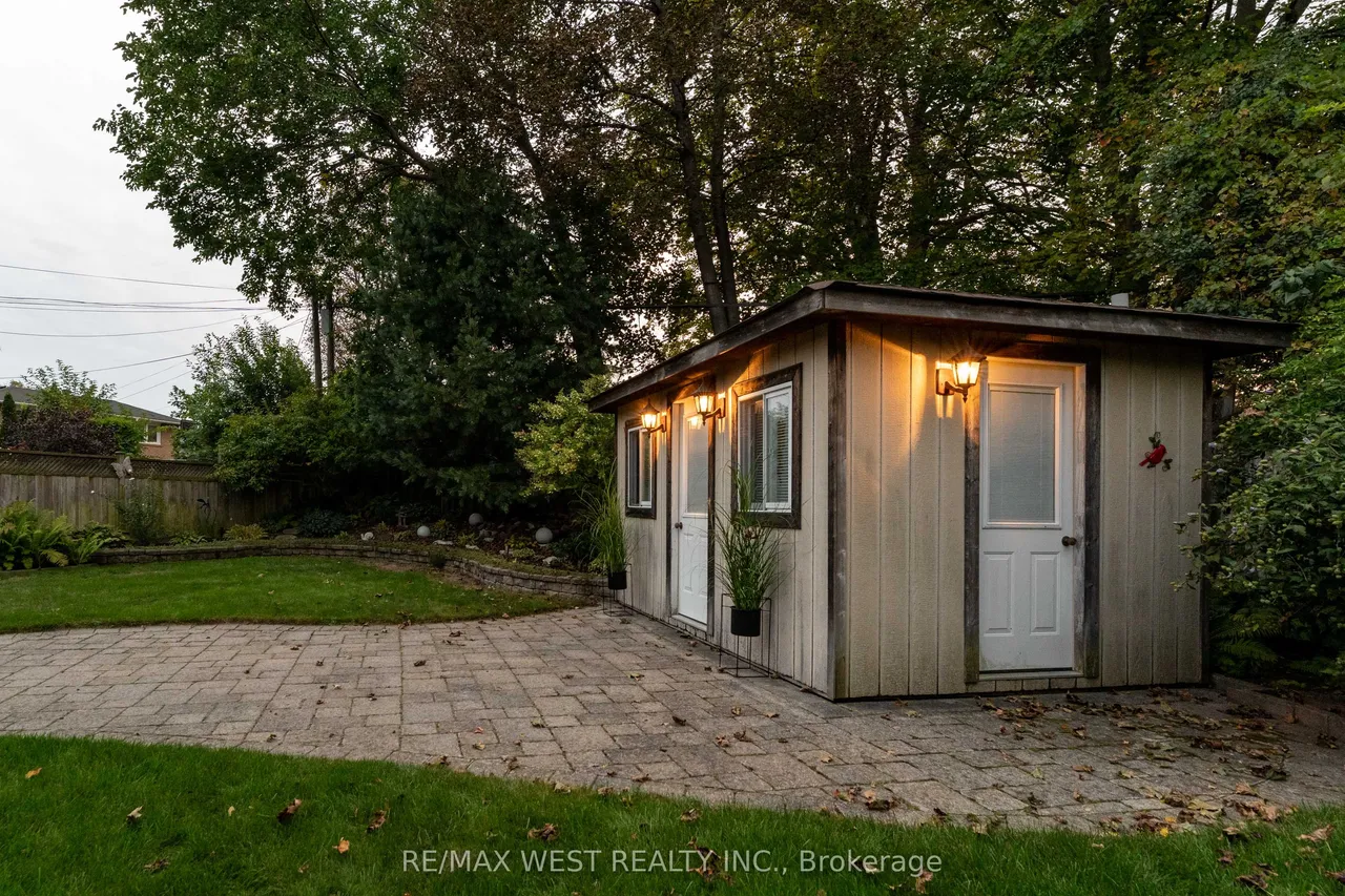 59 Landfair Crescent — photo 48