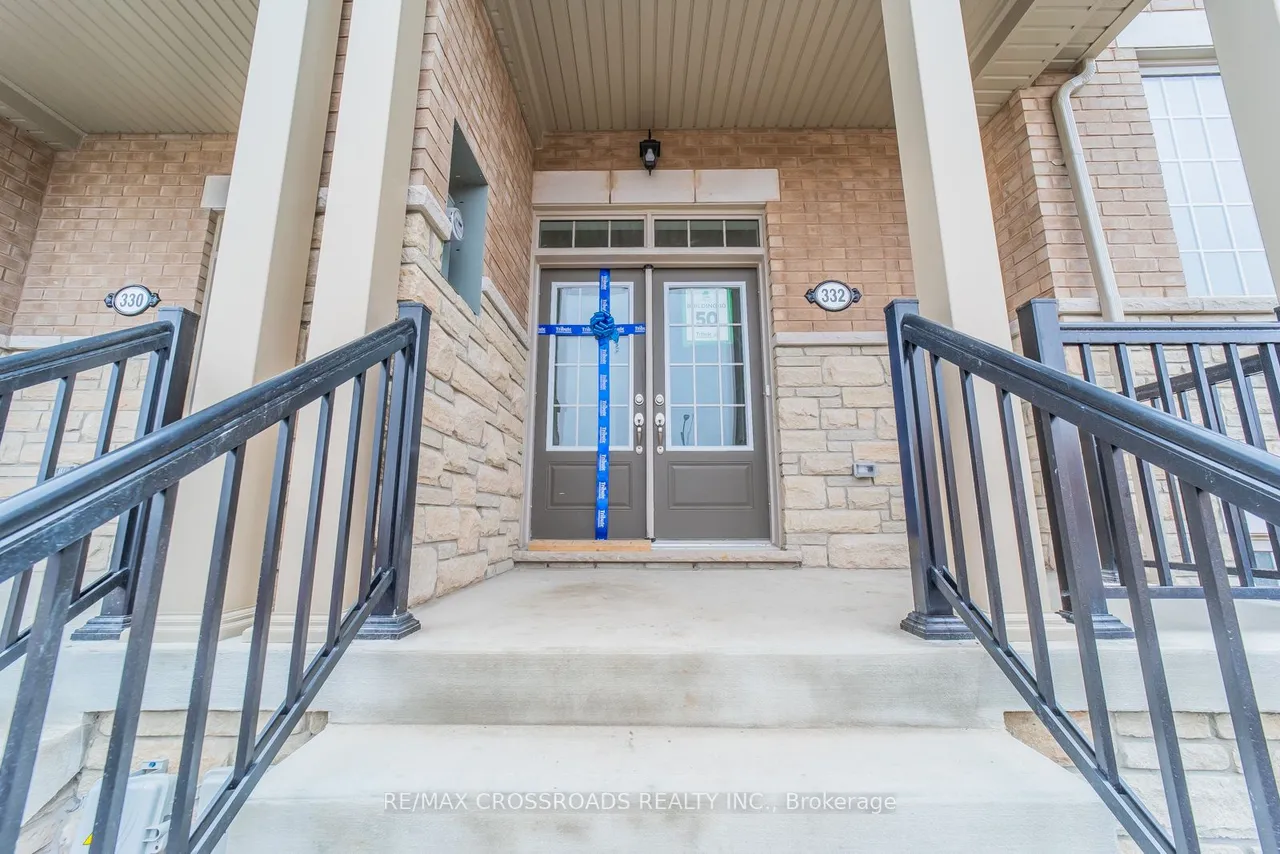 332 Coronation Road — photo 3