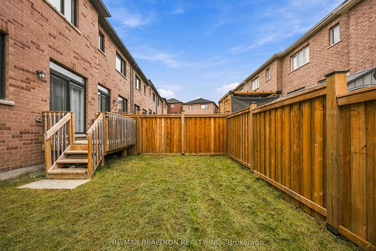 1160 Drawstring Lane — photo 25