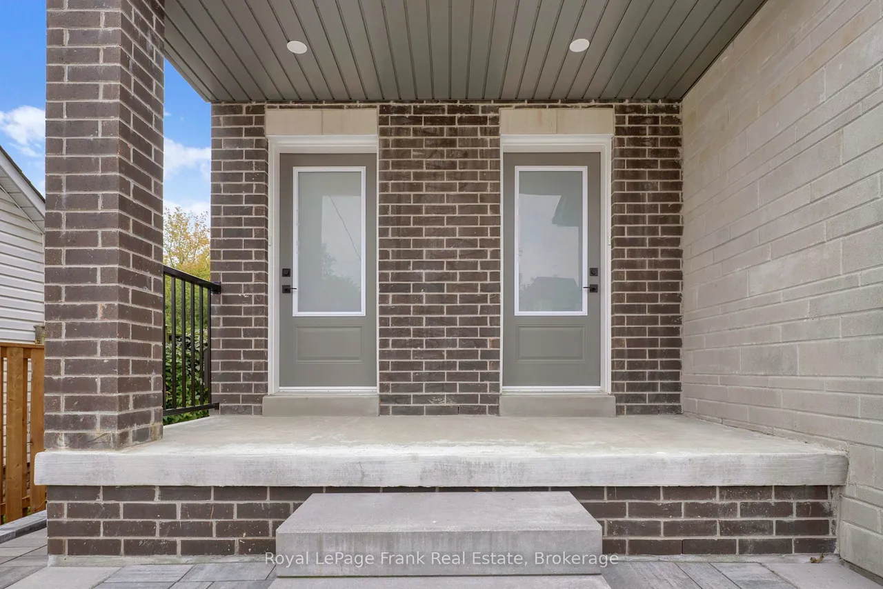 321 Anderson Avenue — photo 2