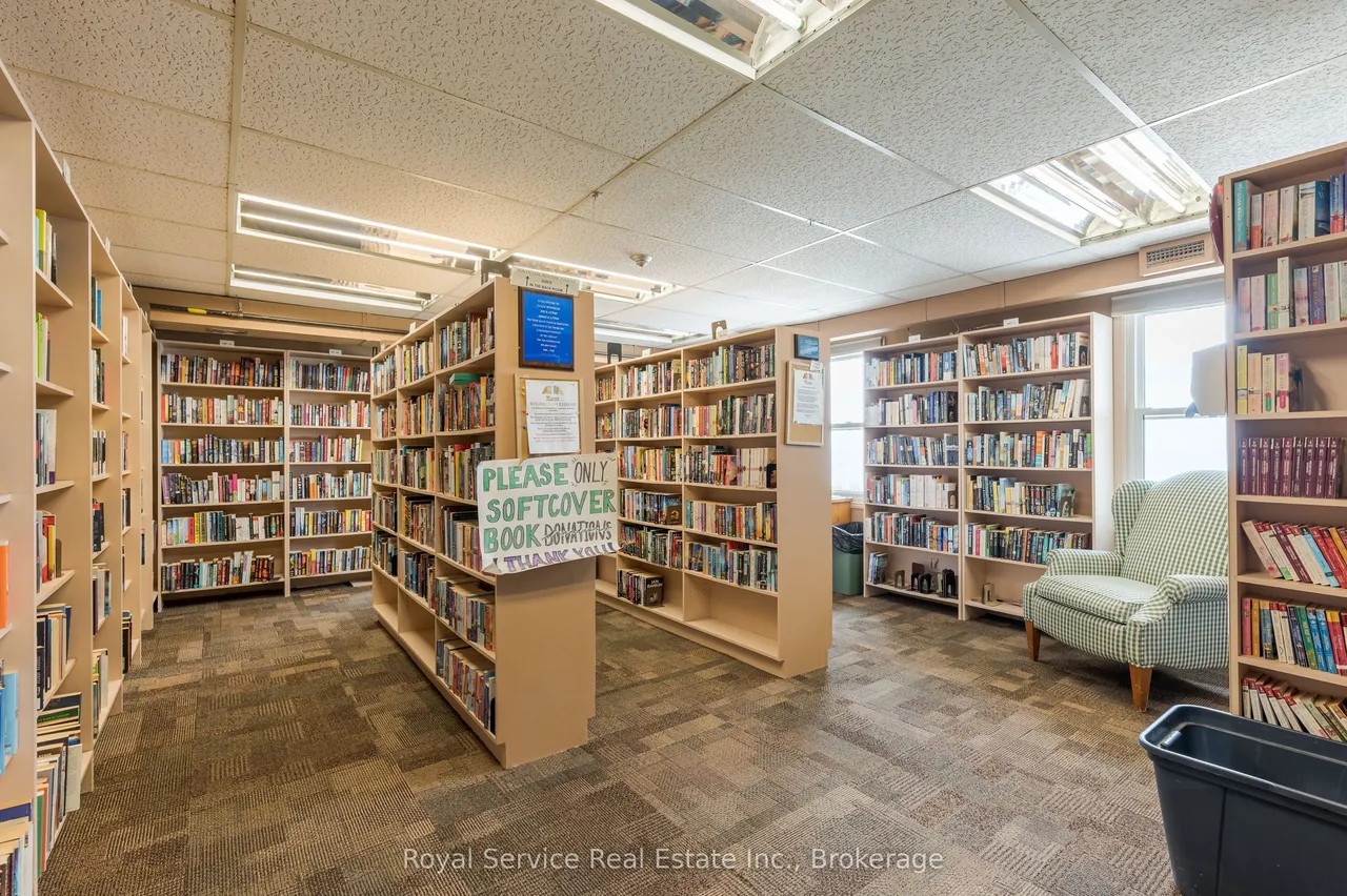 11 Algonquin Trail — photo 48
