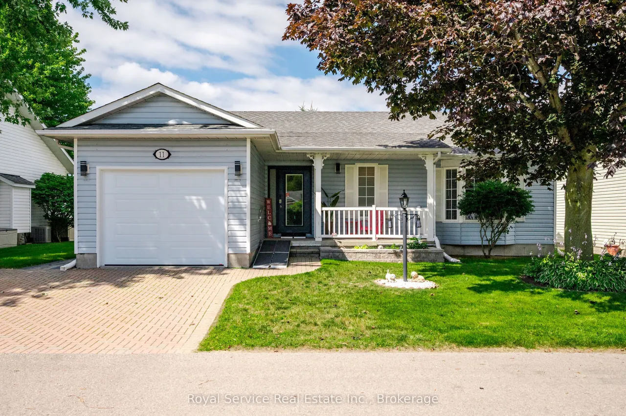 11 Algonquin Trail