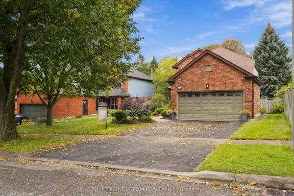 25 Coulton Court — photo 2