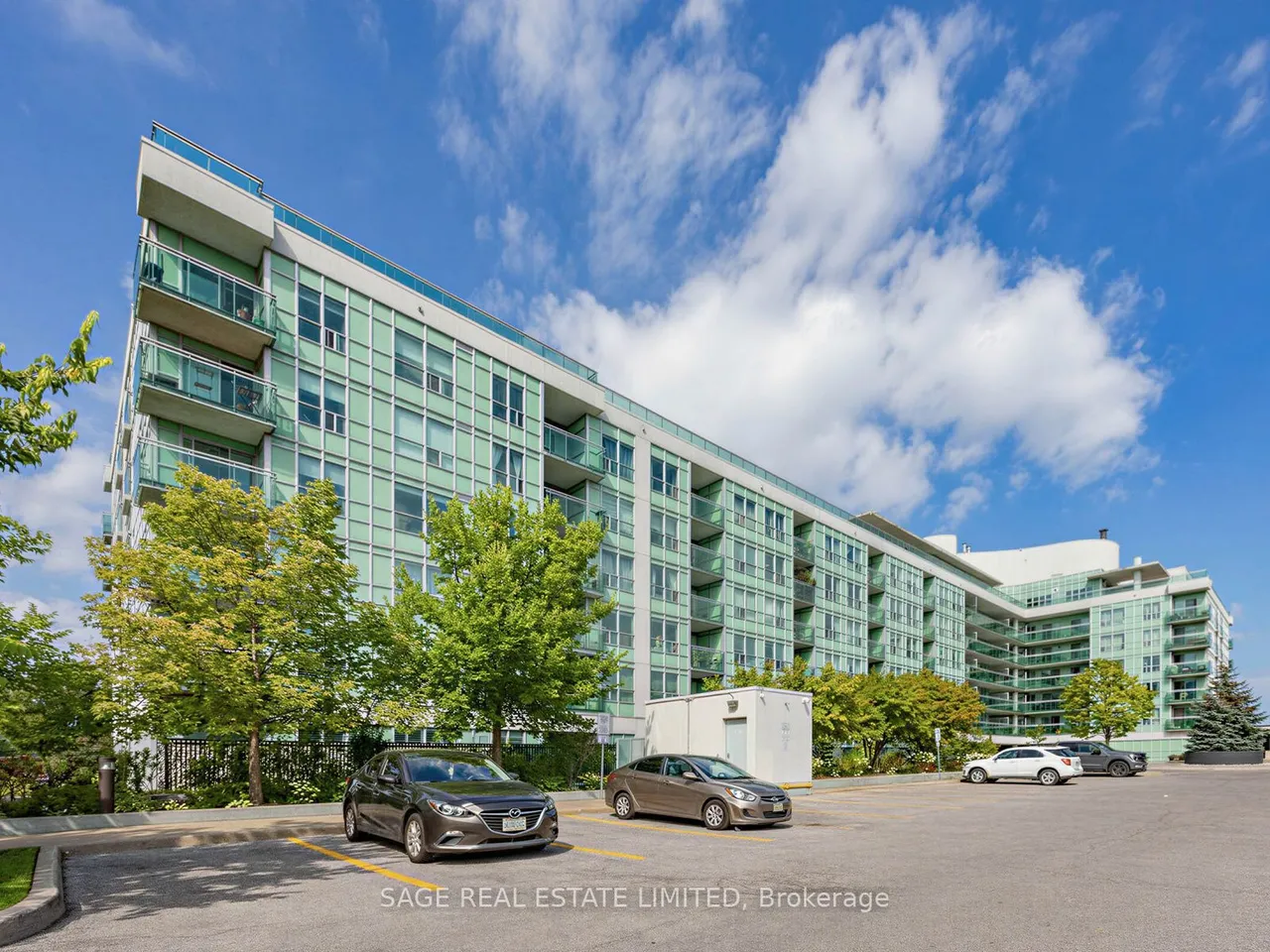 60 Fairfax Crescent, Unit 507