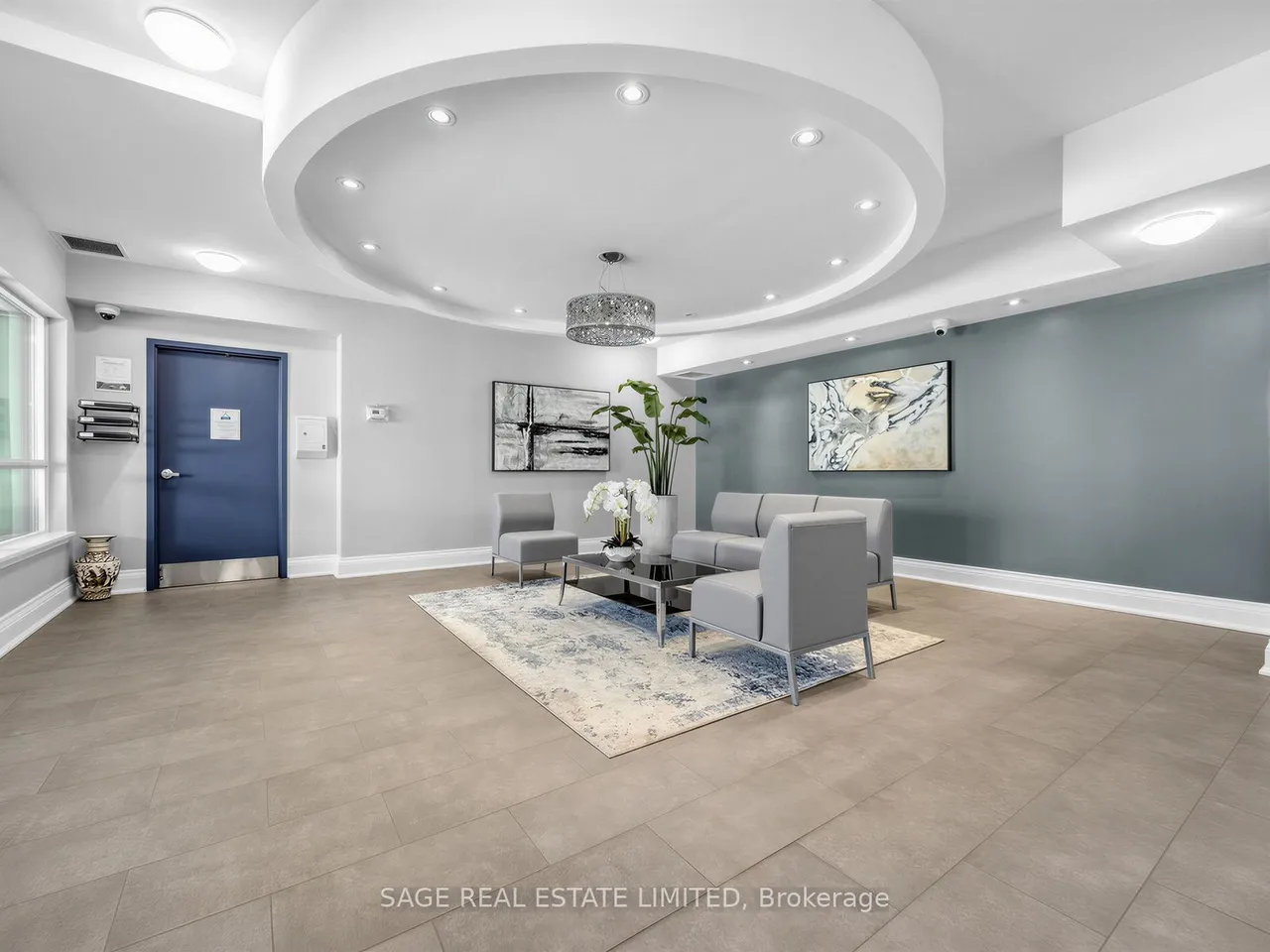 60 Fairfax Crescent, Unit 507 — photo 3