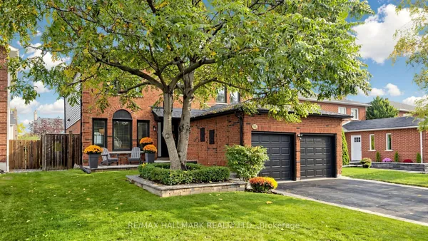 55 Bentonwood Crescent — photo 2