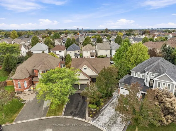 12 Coastview Court — photo 2