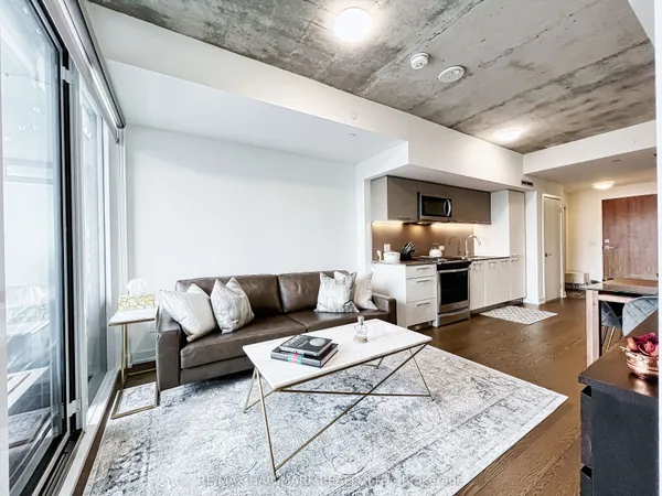 30 BASEBALL Place, Unit 429 — photo 2
