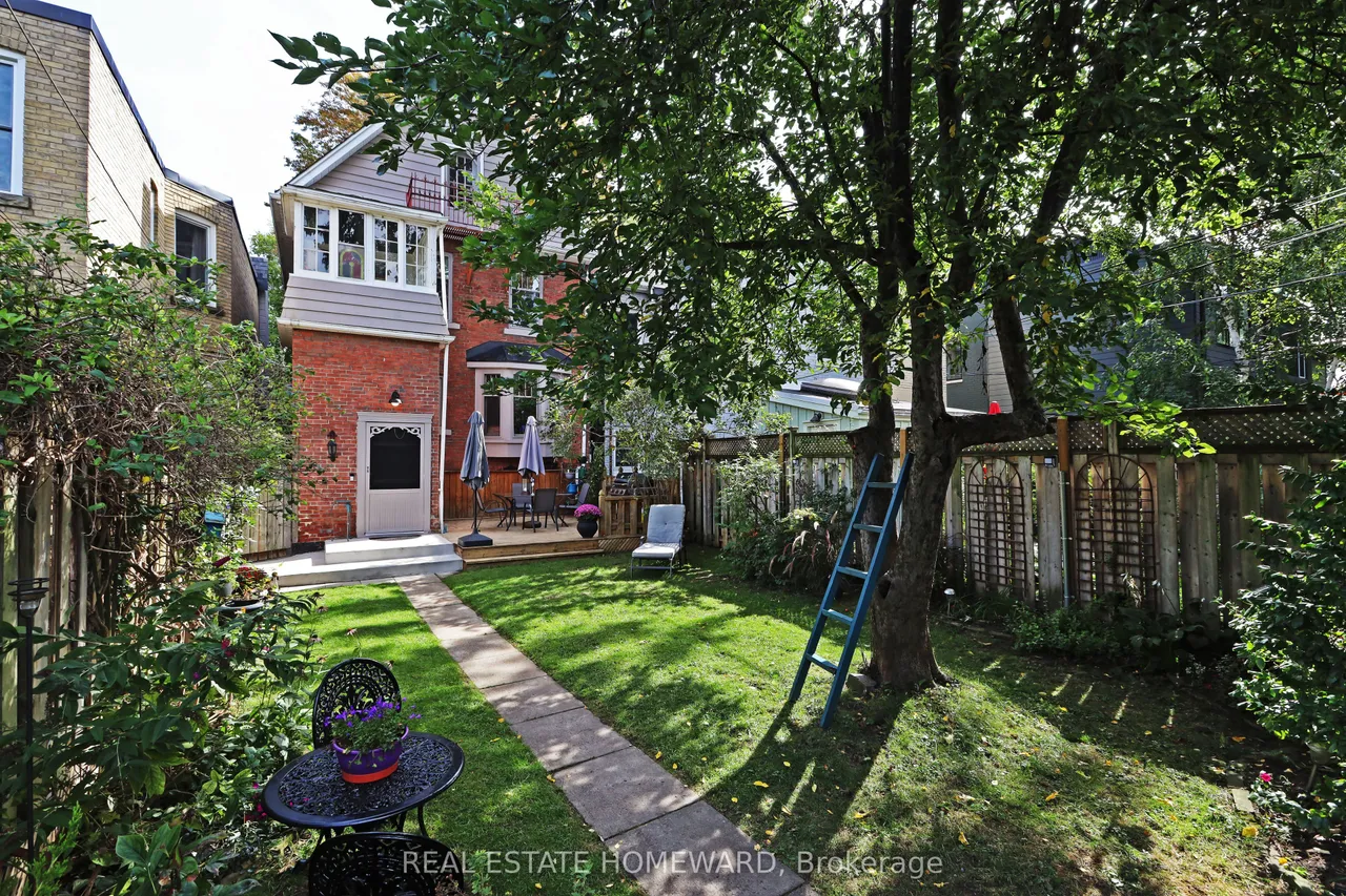 174 Heward Avenue — photo 40