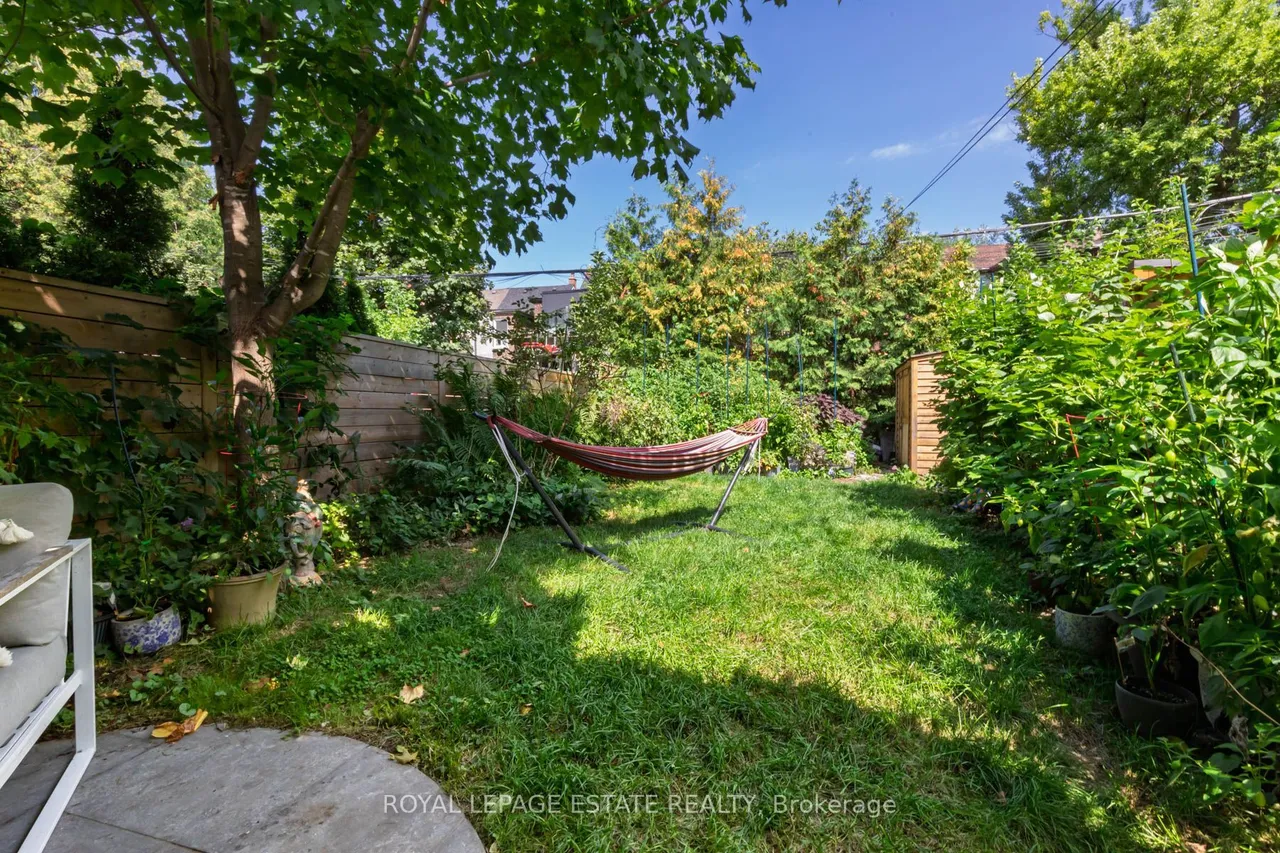 48 Bloomfield Avenue — photo 35