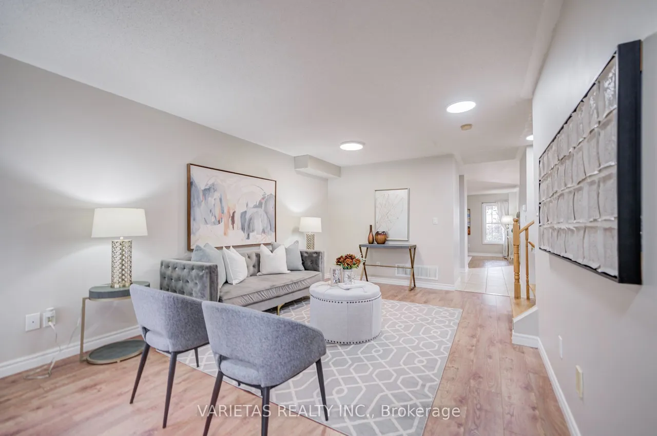 17 Barchester Crescent — photo 3