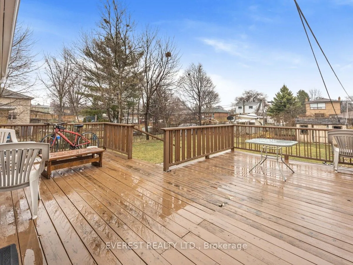 91 Hart Avenue — photo 29