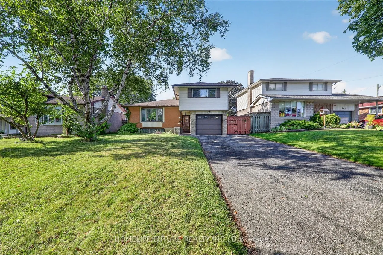 163 Labrador Drive — photo 3
