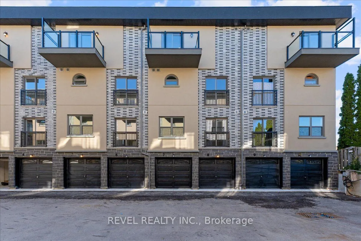 200 Railway Engine House Way, Unit 7 — photo 32