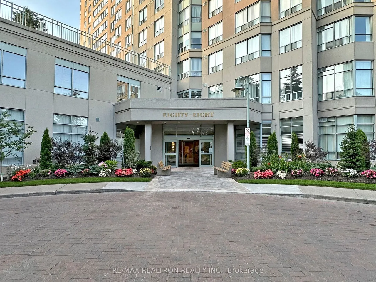 88 Corporate Drive, Unit 1708 — photo 3