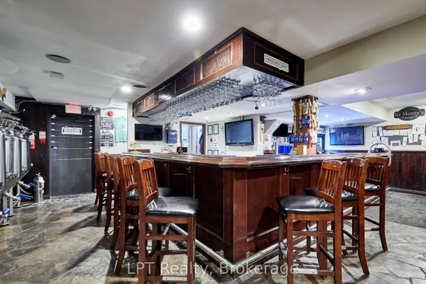 1540 Highway 2 Highway, Unit Lower