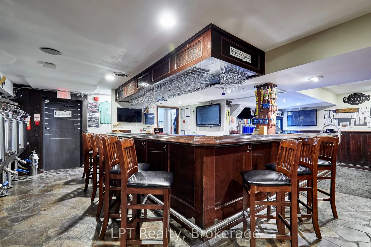 1540 Highway 2 Highway, Unit Lower
