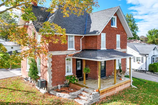 15578 Simcoe Street — photo 2