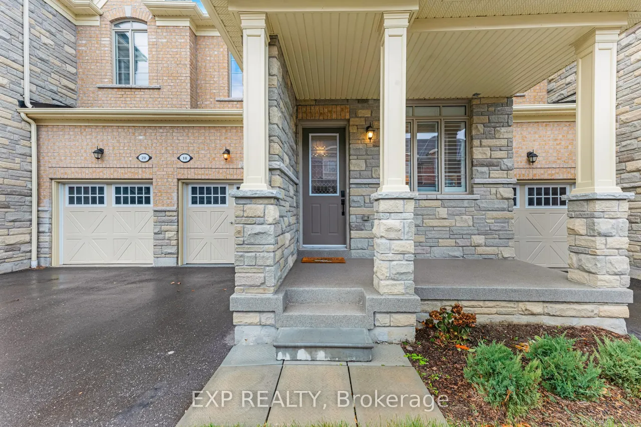 18 Hough Lane — photo 3
