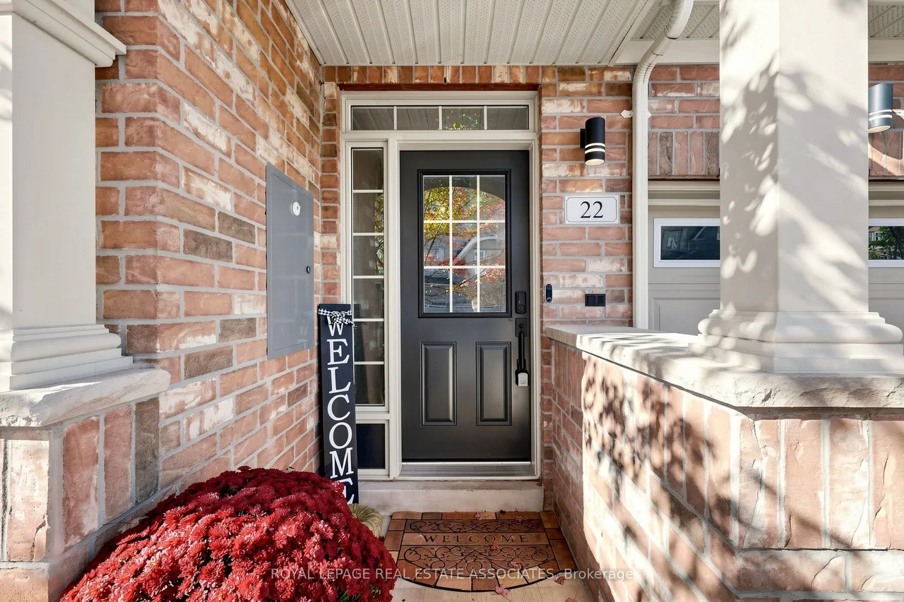 22 Benjamin Way — photo 3