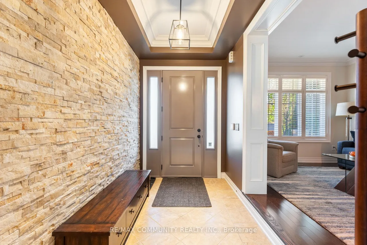353 Shipway Avenue — photo 3
