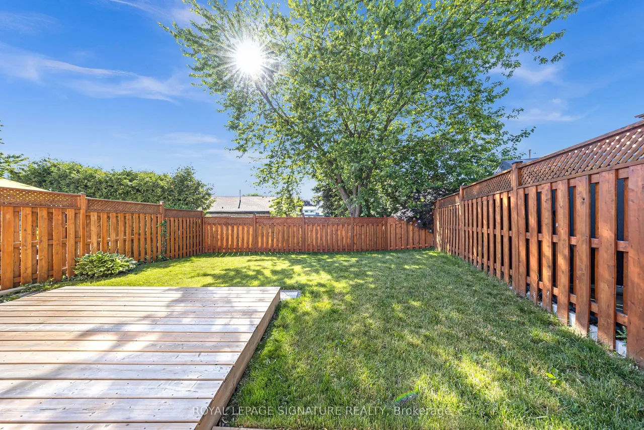 53 Banner Crescent — photo 30
