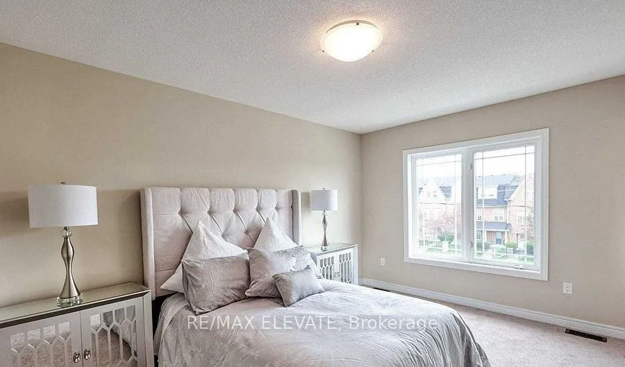28 Waterstone Way — photo 10