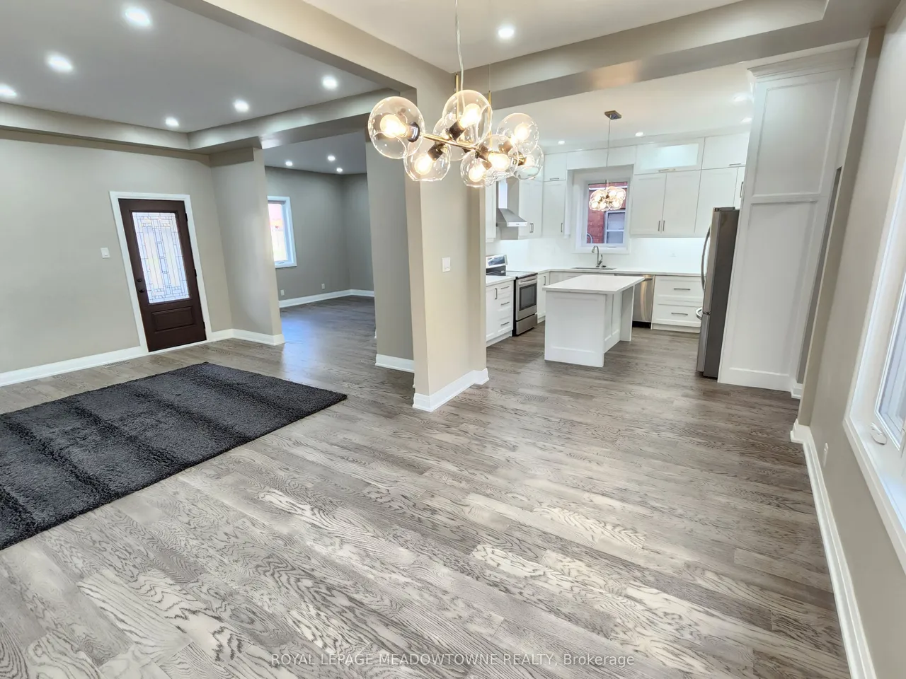 119 Colborne Street E — photo 3